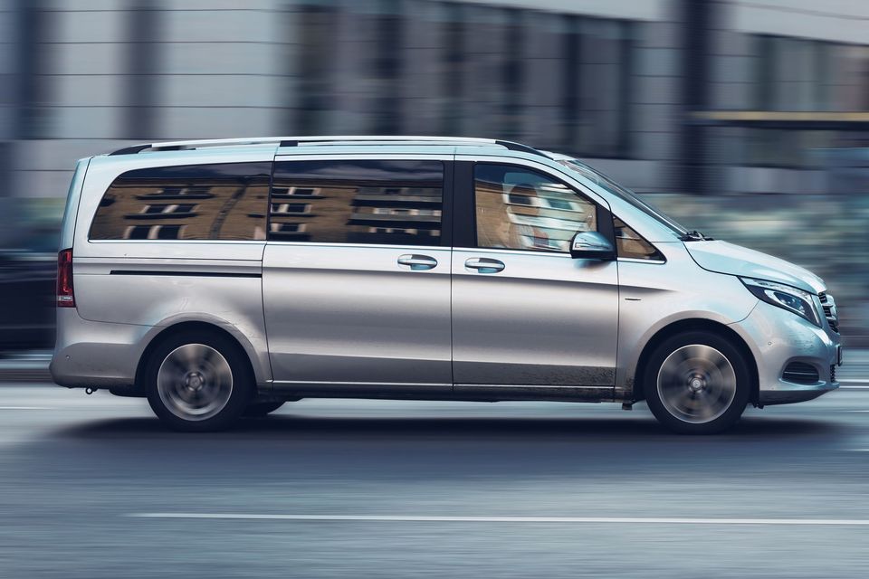 8-Seater Coach Hire 8-Seater Coach Hire